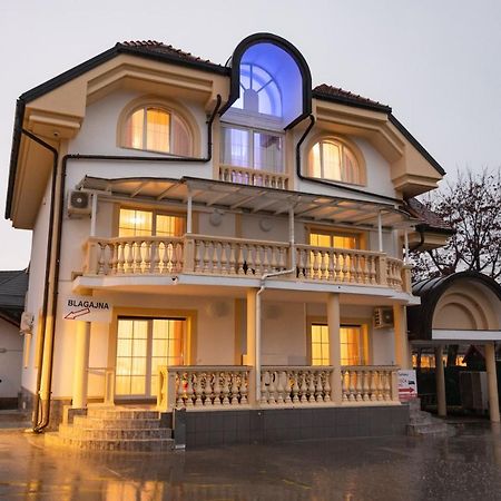 Apartments And Rooms Rubina Ljubljana Exterior photo