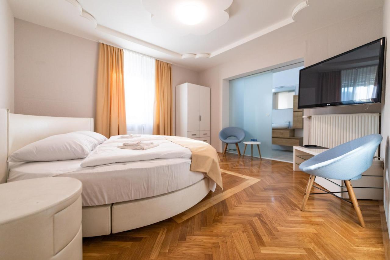 Apartments And Rooms Rubina Ljubljana Exterior photo
